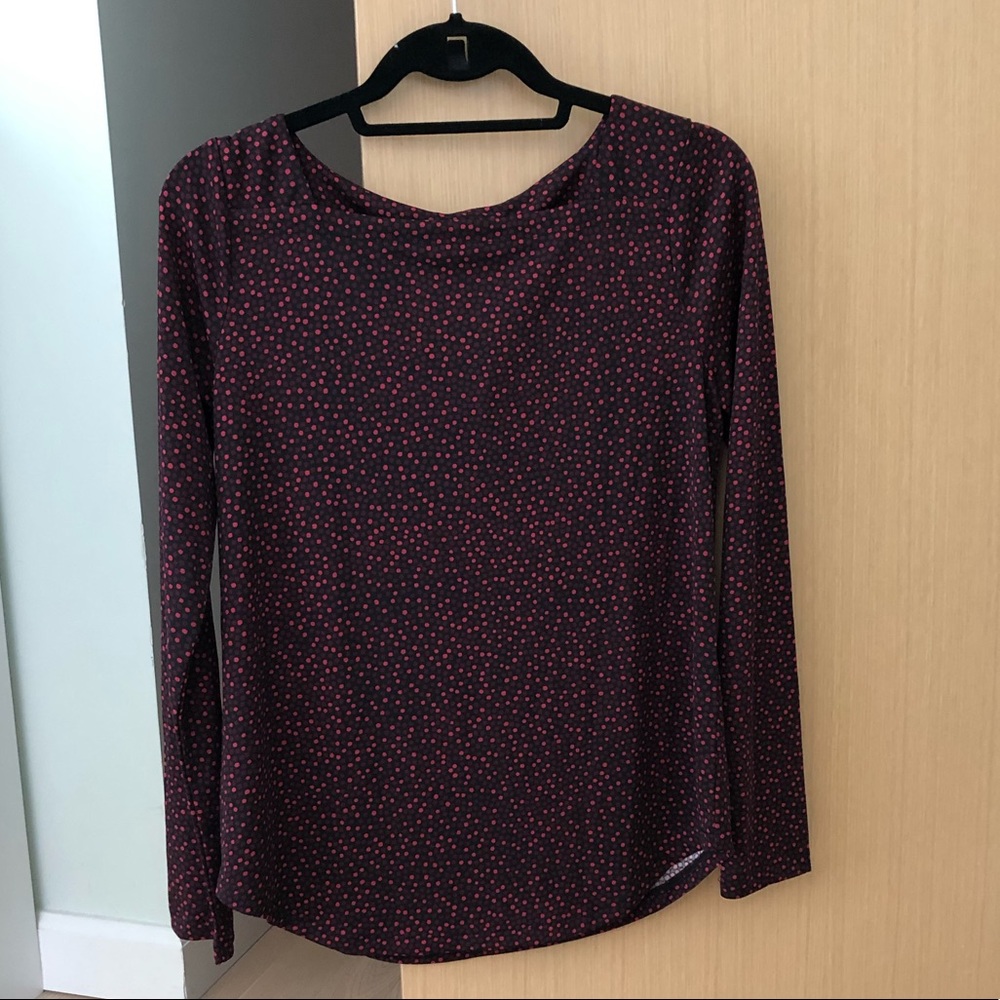 Ann Taylor long sleeve top in size Small NWT